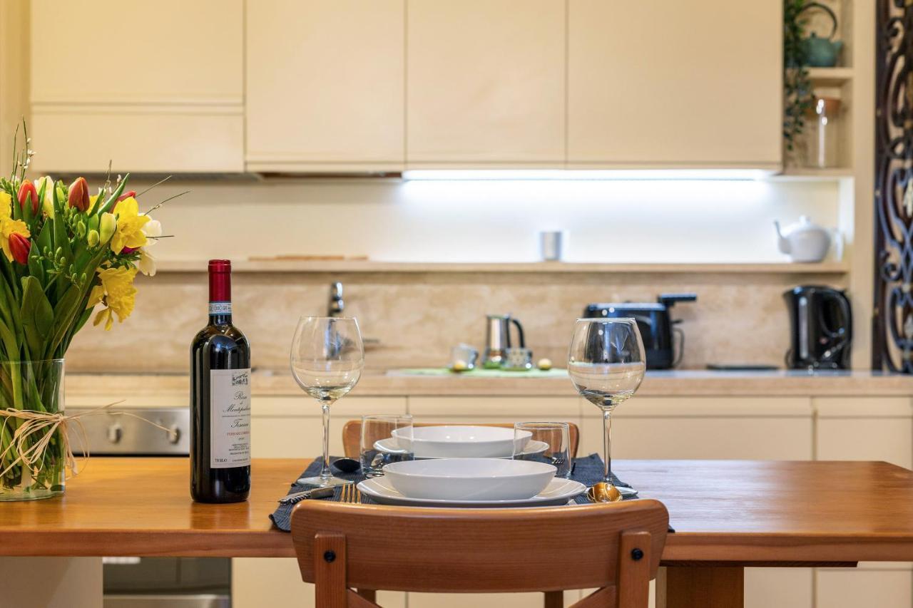 Rome As You Feel - Charming Loft Campitelli In Navona ภายนอก รูปภาพ