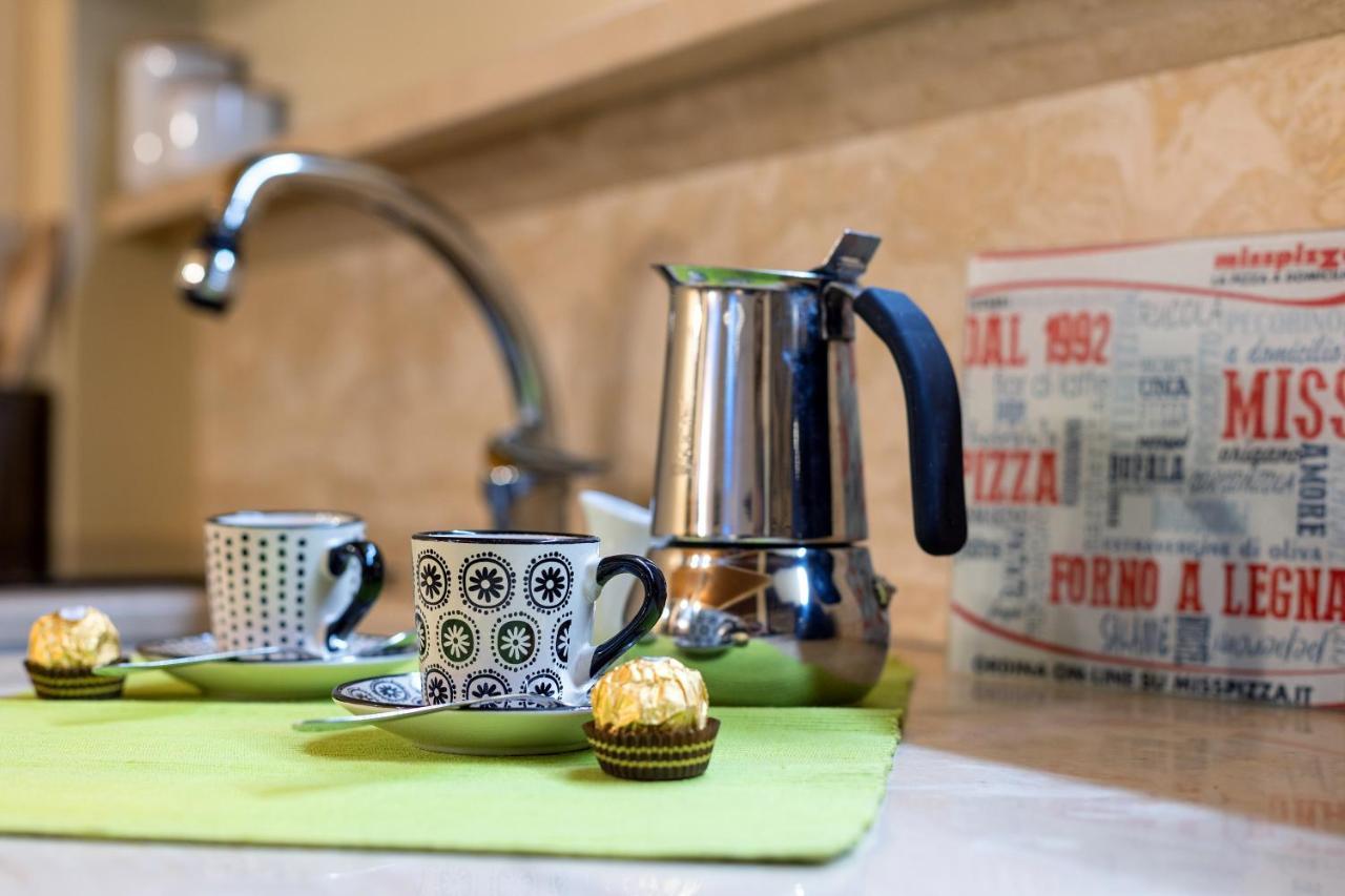 Rome As You Feel - Charming Loft Campitelli In Navona ภายนอก รูปภาพ